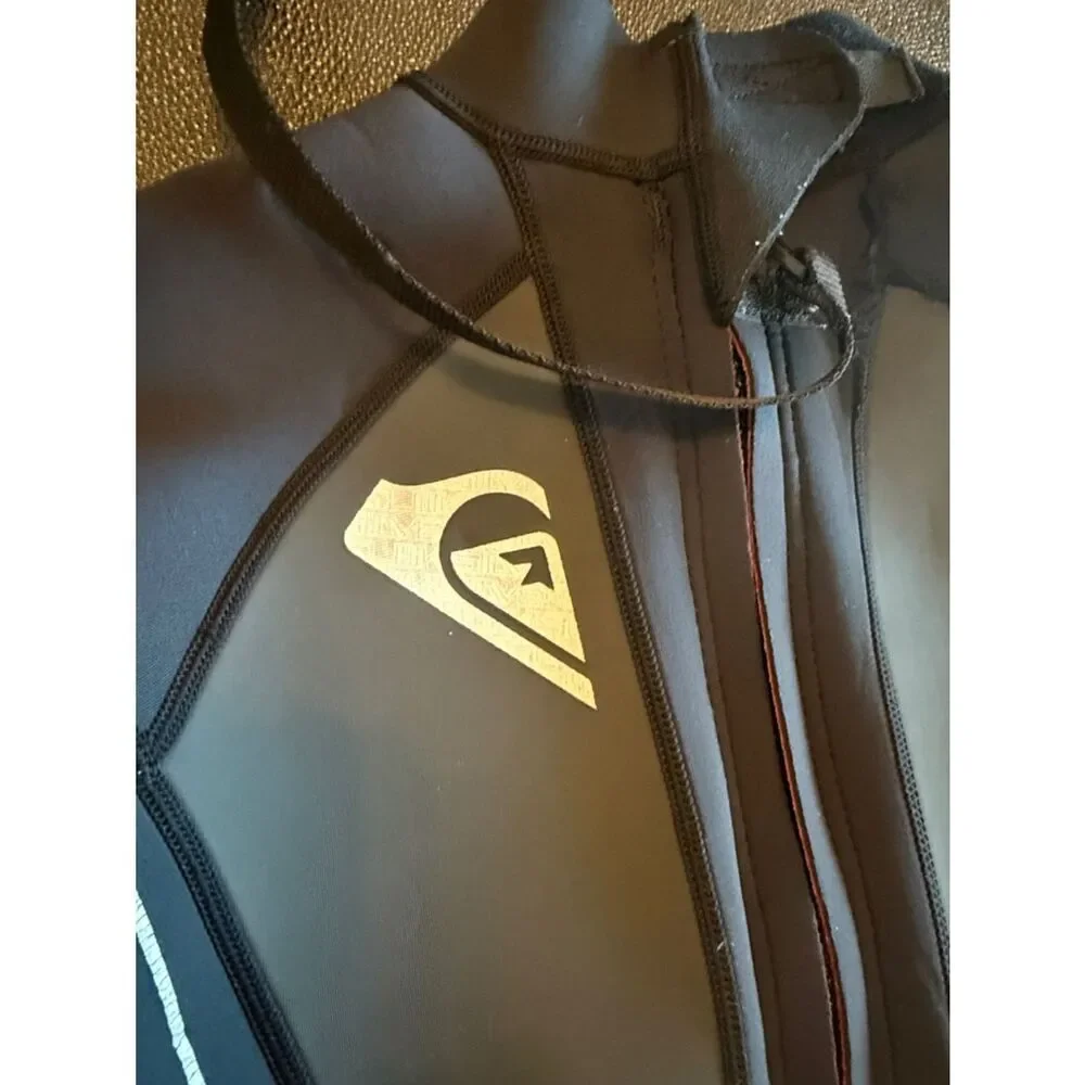 Quiksilver Black Short Sleeve and legs  Wetsuit Hyperstretch II 2.2mm size 16